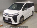 Toyota Voxy ZWR80W