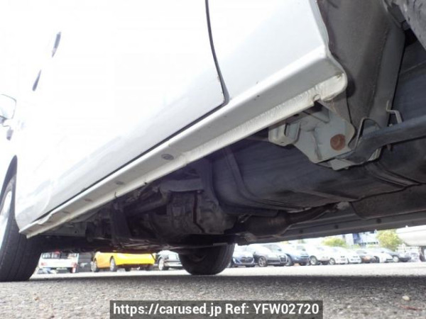 Used 2006 MT toyota regiusace-van KDH200V Image[30]