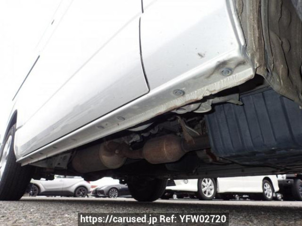 Used 2006 MT toyota regiusace-van KDH200V Image[32]