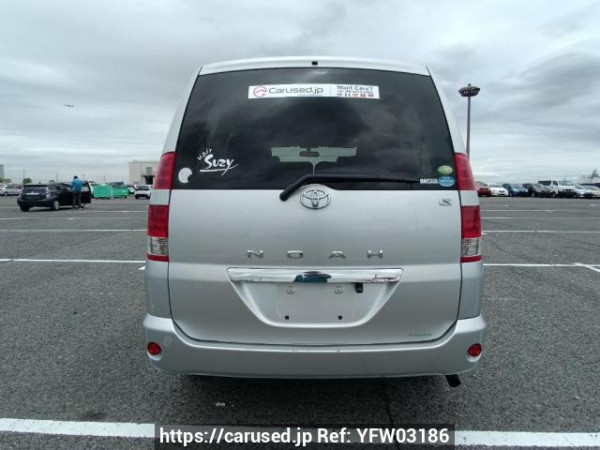 Used 2005 AT toyota noah AZR60G Image[5]