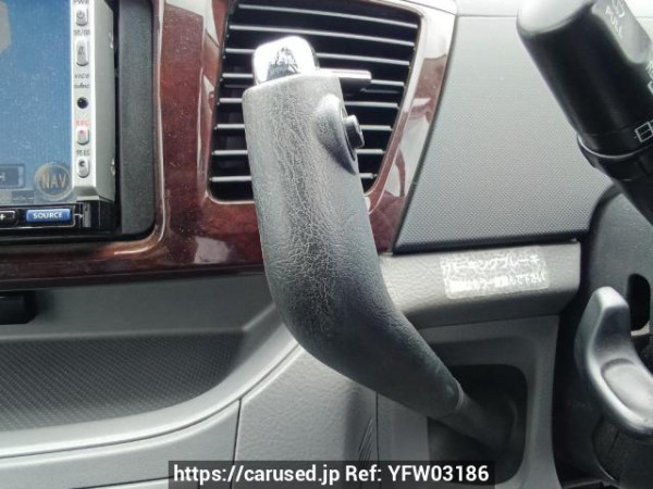 Used 2005 AT toyota noah AZR60G Image[26]