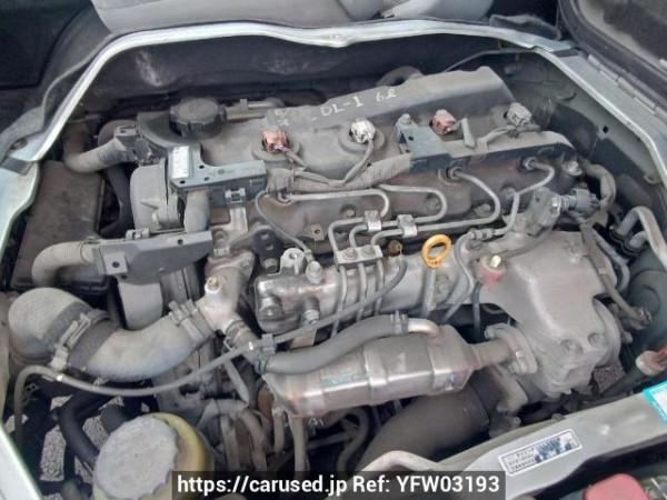 Used 2005 AT toyota regiusace-van KDH200V Image[10]