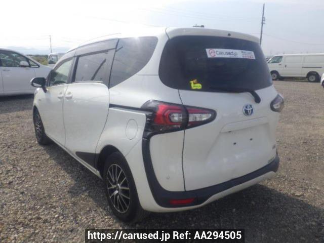 Buy Used 2020 Toyota Sienta NHP170G (AA294505) - Carused.jp