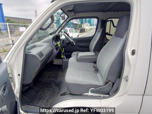 Used 2001 AT toyota hiace-van RZH112V Image[12]