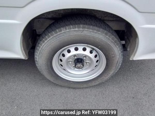 Used 2001 AT toyota hiace-van RZH112V Image[25]