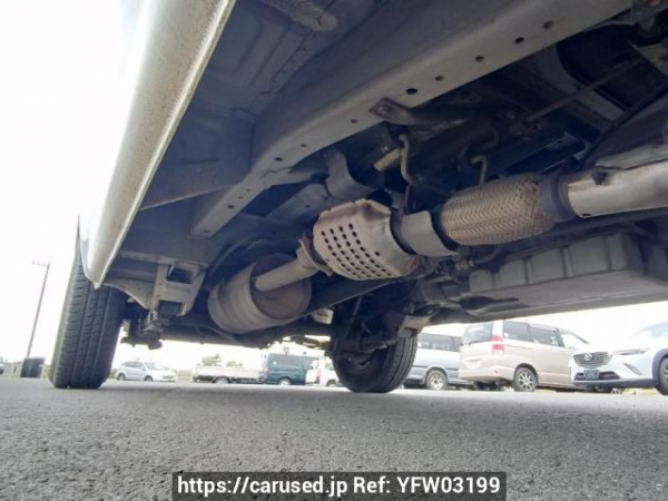 Used 2001 AT toyota hiace-van RZH112V Image[30]