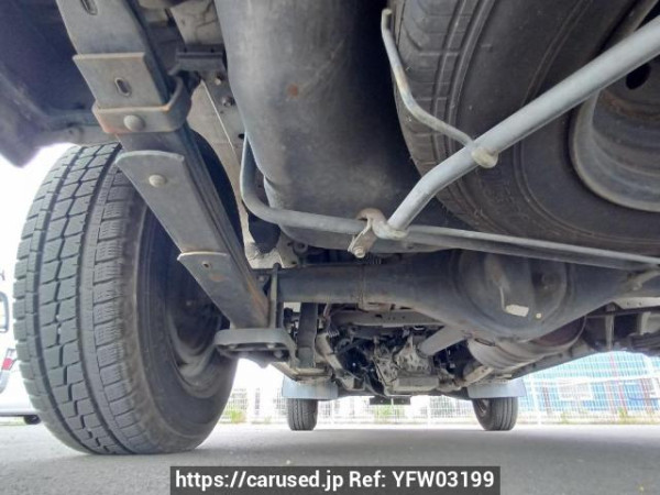 Used 2001 AT toyota hiace-van RZH112V Image[32]