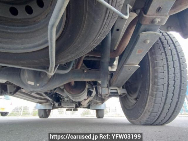 Used 2001 AT toyota hiace-van RZH112V Image[33]