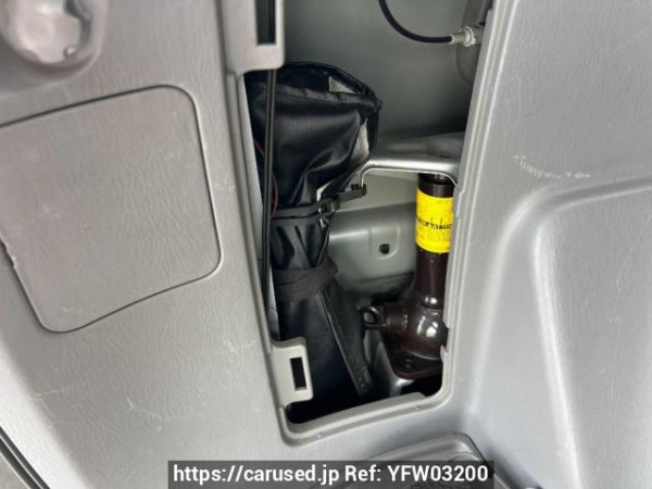 Used 2003 AT toyota hilux-surf VZN215W Image[19]