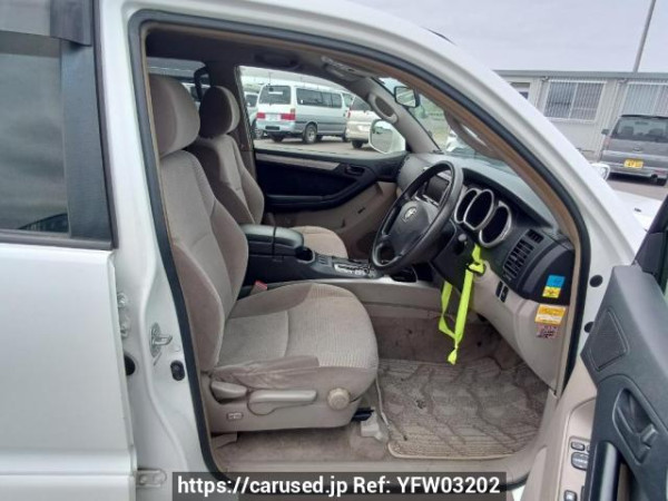 Used 2004 AT toyota hilux-surf RZN215W Image[12]