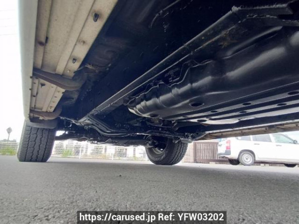 Used 2004 AT toyota hilux-surf RZN215W Image[31]