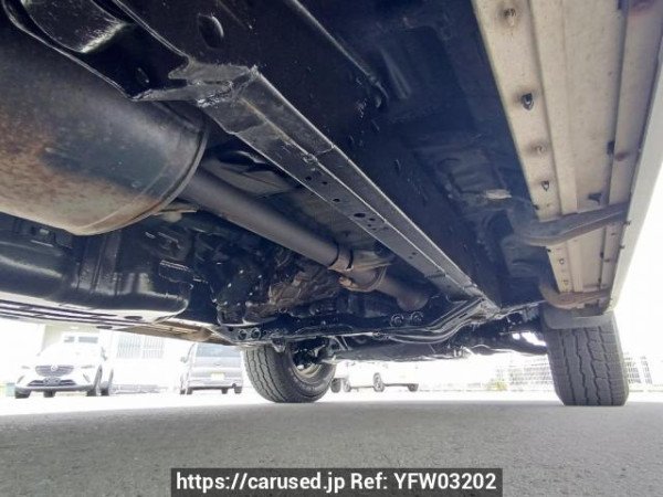 Used 2004 AT toyota hilux-surf RZN215W Image[32]