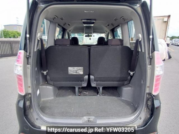 Used 2008 AT toyota noah ZRR75W Image[8]