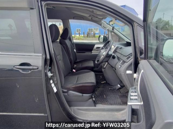 Used 2008 AT toyota noah ZRR75W Image[13]