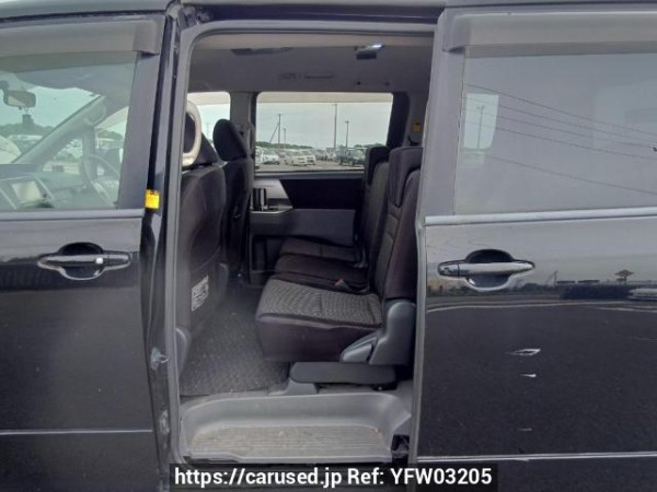 Used 2008 AT toyota noah ZRR75W Image[16]