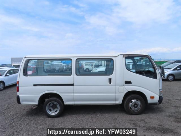 Used 2016 MT toyota dyna-route-van XZC605V Image[7]