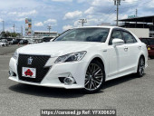 Toyota Crown Hybrid