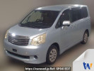 Toyota Noah ZRR70G