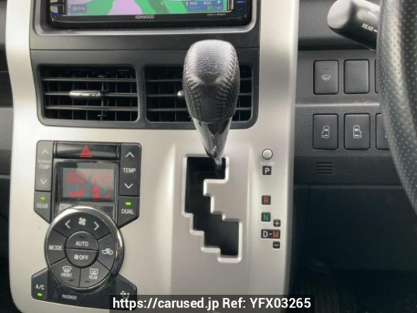 Used 2010 AT toyota noah ZRR75W Image[24]