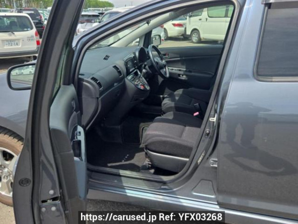 Used 2003 AT toyota wish ZNE14G Image[13]