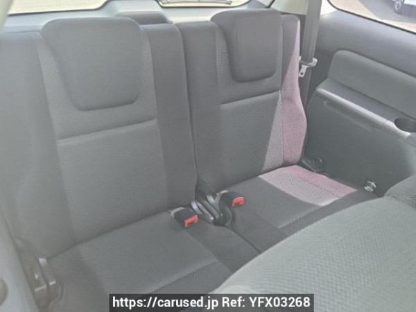 Used 2003 AT toyota wish ZNE14G Image[16]