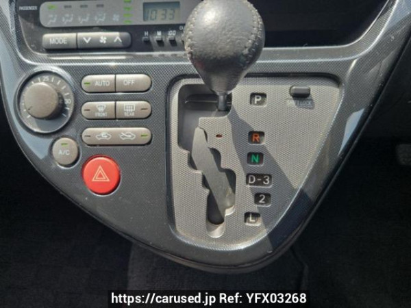 Used 2003 AT toyota wish ZNE14G Image[21]