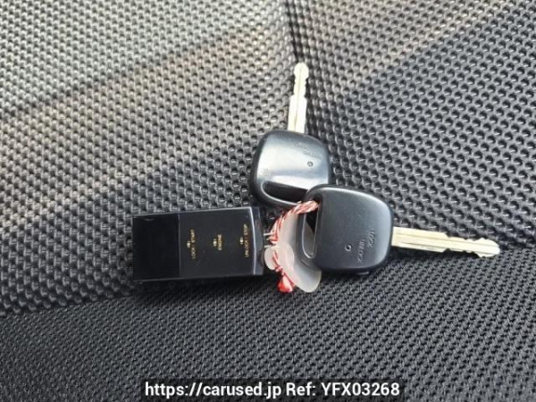 Used 2003 AT toyota wish ZNE14G Image[26]