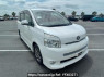 Used 2010 AT toyota voxy ZRR70W Image[0]