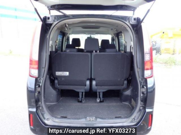 Used 2014 AT toyota noah ZRR80G Image[8]