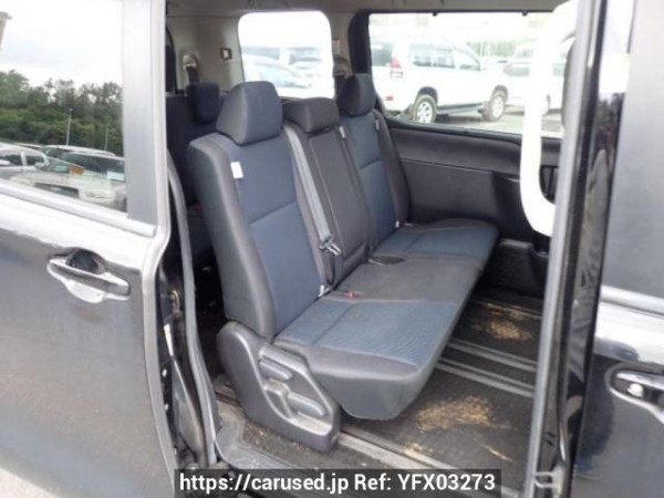 Used 2014 AT toyota noah ZRR80G Image[14]