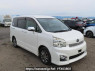 Used 2013 AT toyota voxy ZRR70W Image[0]