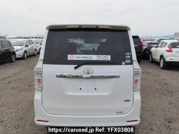 Used 2013 AT toyota voxy ZRR70W Image[5]