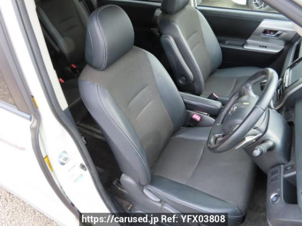 Used 2013 AT toyota voxy ZRR70W Image[14]