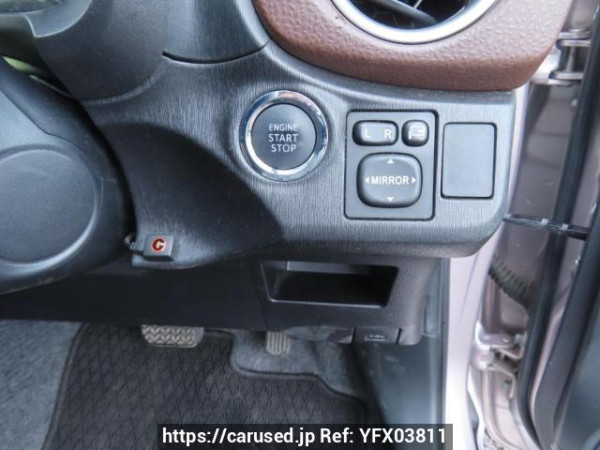 Used 2012 AT toyota vitz KSP130 Image[27]