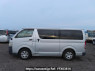 Used 2005 AT toyota regiusace-van TRH200V Image[3]