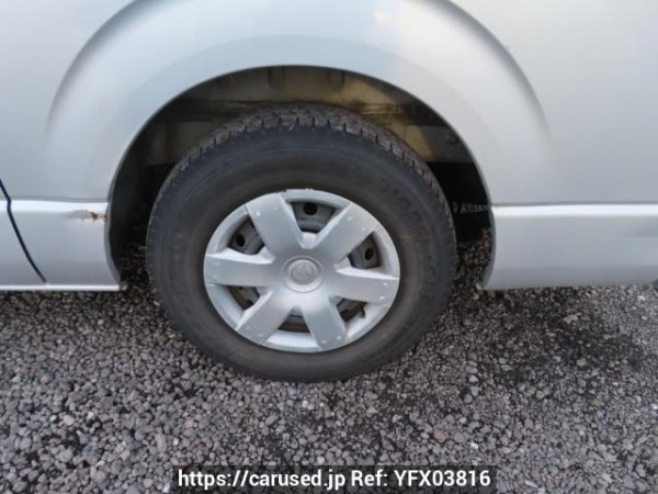Used 2005 AT toyota regiusace-van TRH200V Image[35]