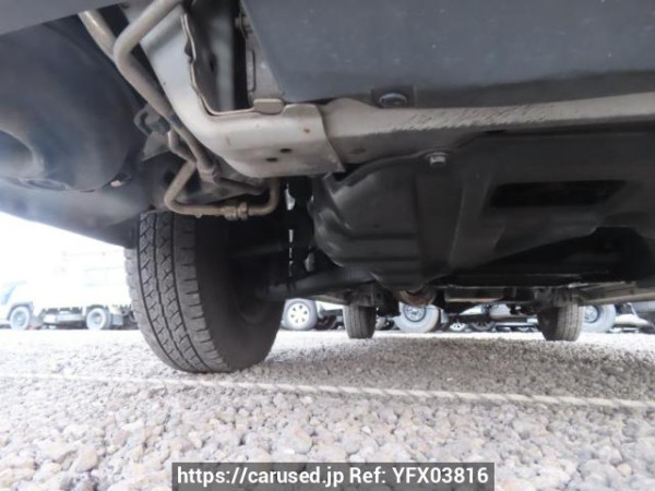 Used 2005 AT toyota regiusace-van TRH200V Image[36]