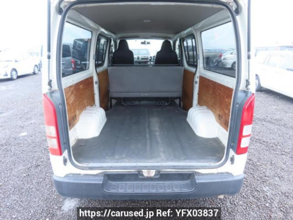 Used 2004 AT toyota regiusace-van KDH200V Image[8]
