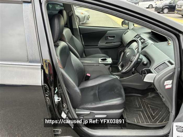 Used 2014 CVT toyota prius-alpha ZVW41 Image[18]