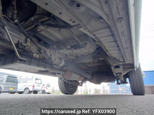 Used 2002 AT toyota hiace-van RZH112V Image[32]