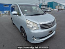 Toyota Noah ZRR75G