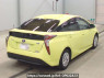 Used 2017 AT toyota prius ZVW55 Image[1]