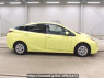 Used 2017 AT toyota prius ZVW55 Image[2]