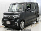 Honda N-BOX CUSTOM JF3