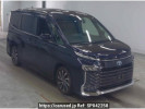 Toyota Voxy ZWR90W