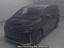 Toyota Vellfire TAHA40W