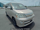 Toyota Noah AZR60G