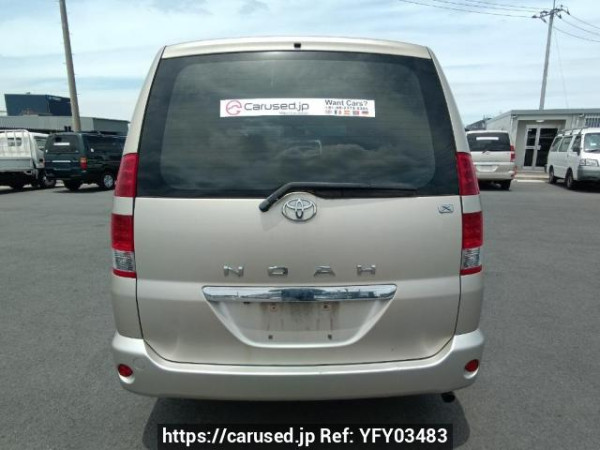 Used 2005 AT toyota noah AZR60G Image[5]