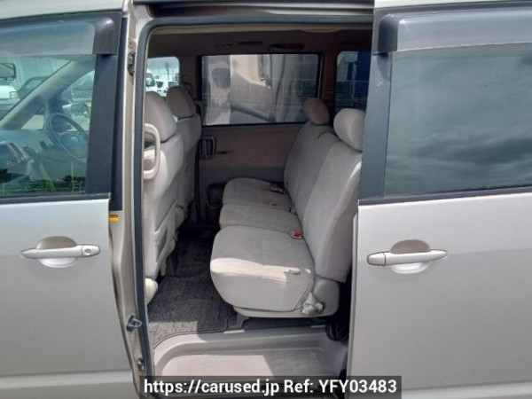 Used 2005 AT toyota noah AZR60G Image[15]