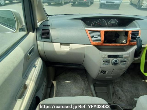 Used 2005 AT toyota noah AZR60G Image[18]